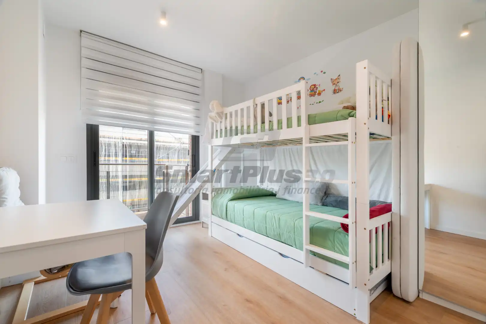Habitación de Ático en venta en Barcelona con Aire acondicionado, Calefacción y Parquet