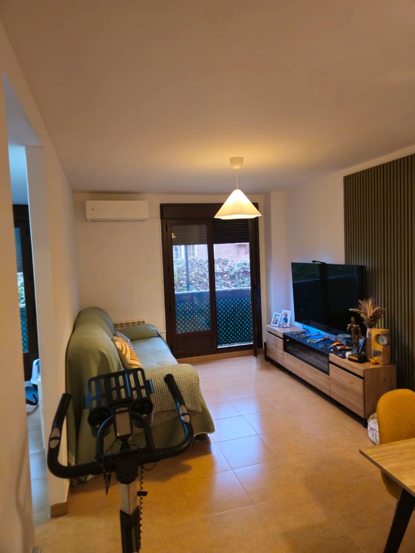 Sala de estar de Piso en venta en Villanueva de la Torre con Aire acondicionado, Calefacción y Amueblado