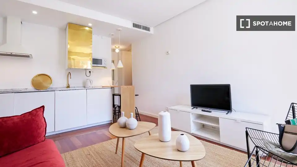 Fotografía del inmueble reportado: 1.695 €/mes — Cortes – Huertas, Madrid