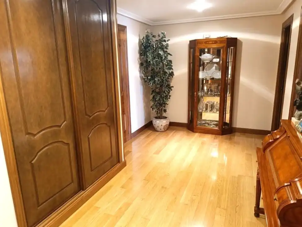 Pis en venda en León Capital  amb Aire condicionat, Calefacció i Parquet