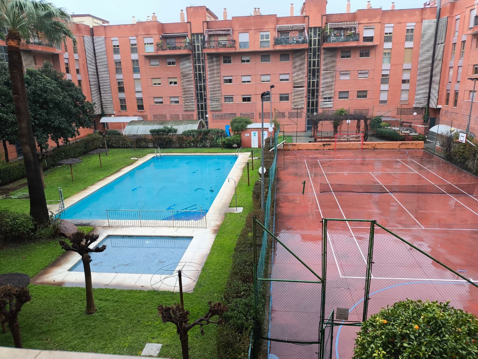 Piscina de Pis de lloguer en  Córdoba Capital amb Aire condicionat, Calefacció i Jardí privat