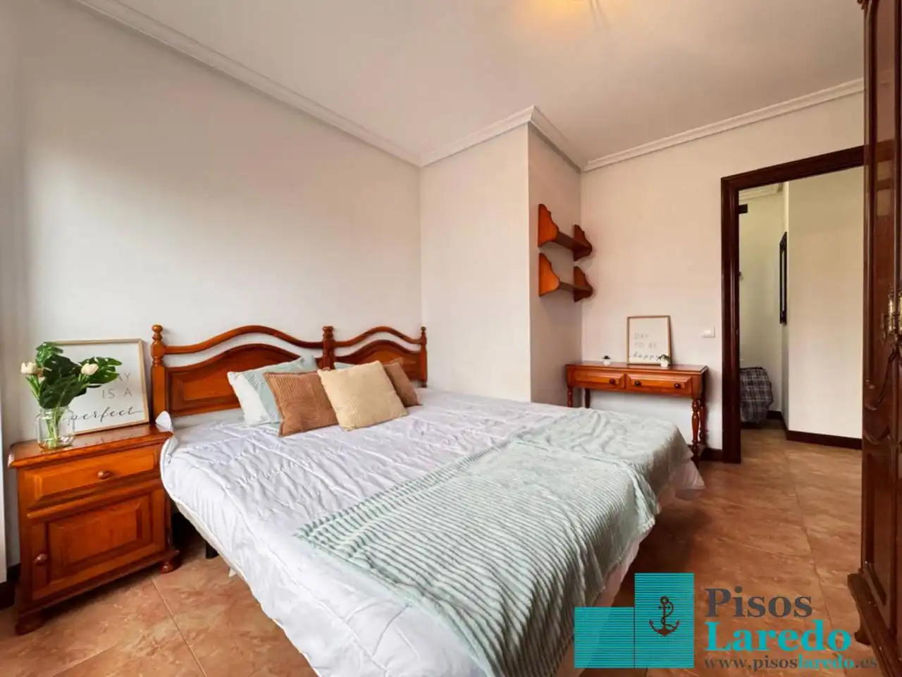 Bedroom of Flat for sale in Bárcena de Cicero  with Heating, Terrace and Furnished