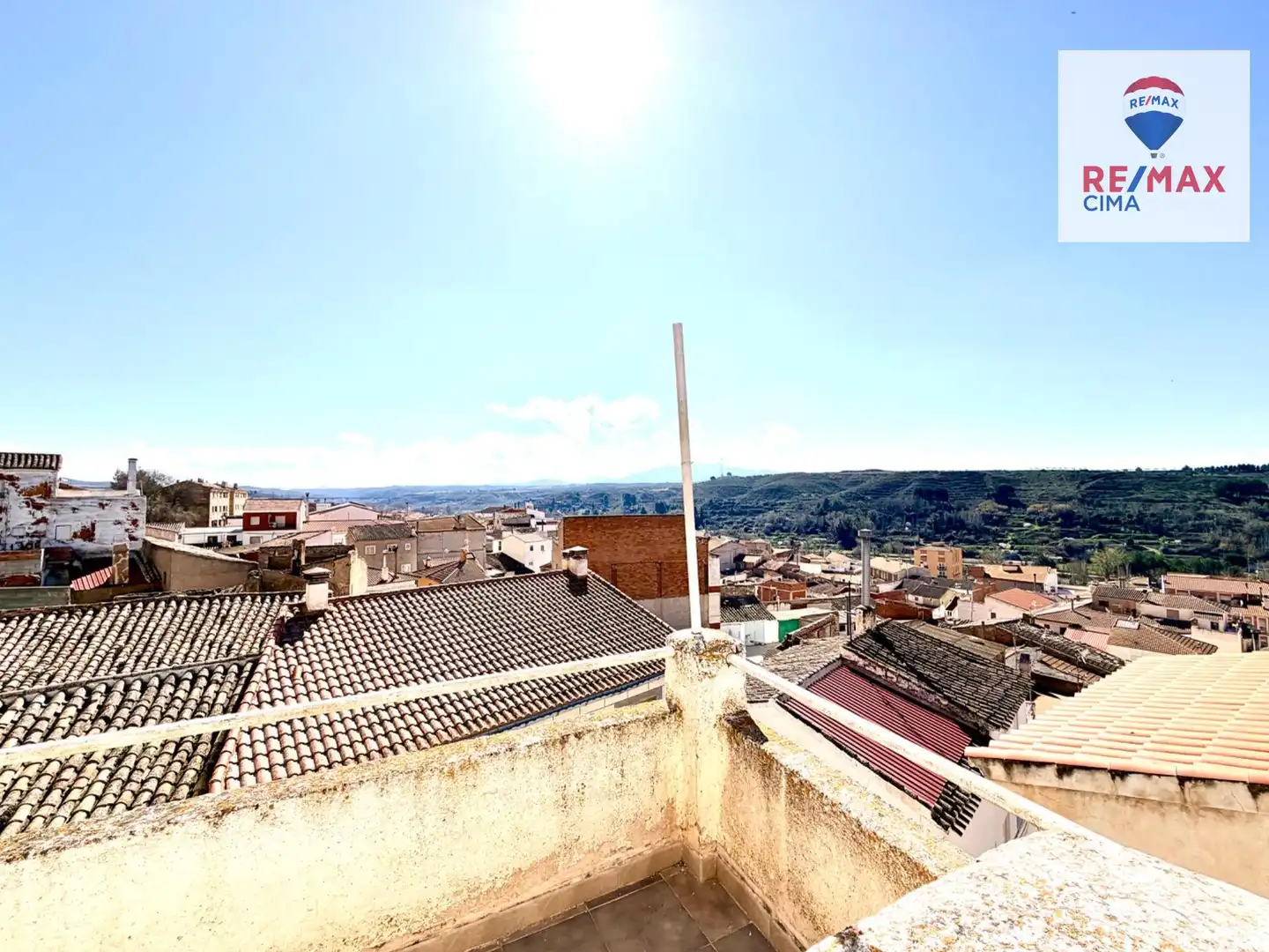 Vista exterior de Casa o chalet en venta en Cúllar con Terraza y Amueblado