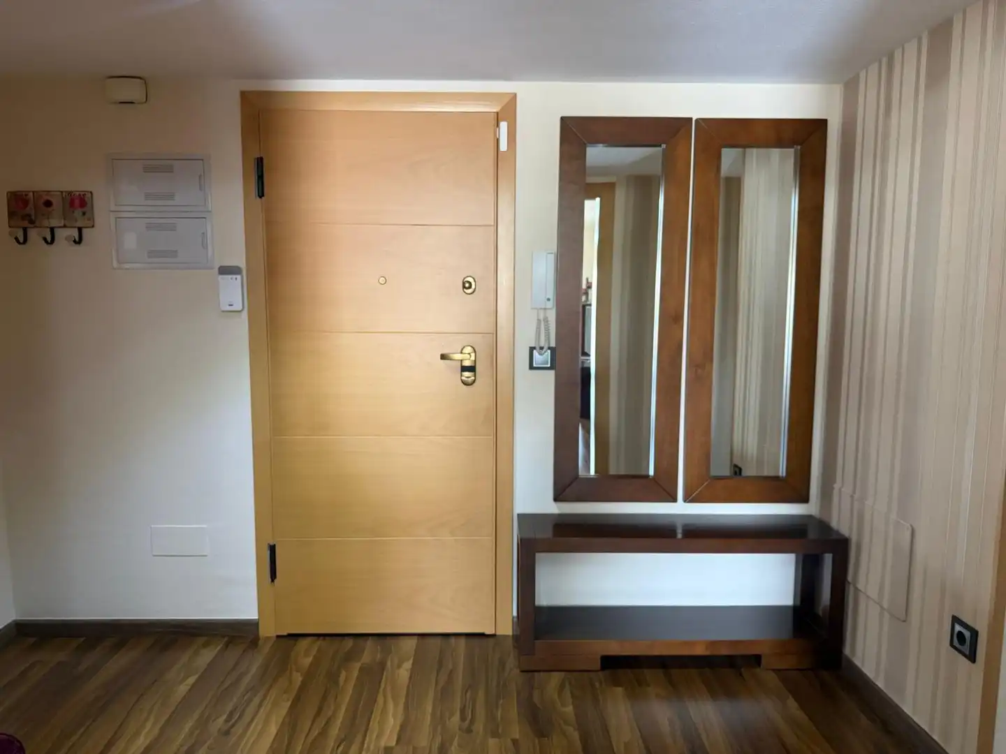 Wohnung zur Miete in Águilas mit Klimaanlage, Parkett und Terrasse