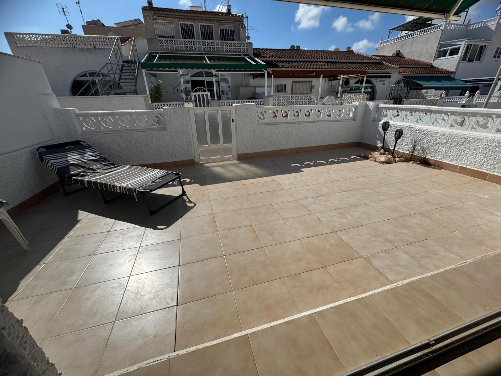 Terrace of House or chalet for sale in Torrevieja  with Air Conditioner and Terrace