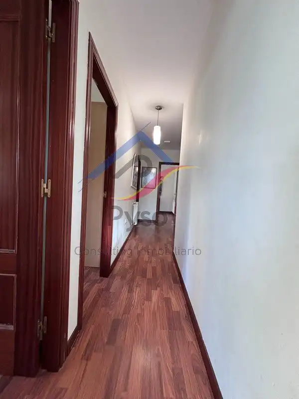 Piso de alquiler en Miengo con Calefacción, Jardín privado y Amueblado