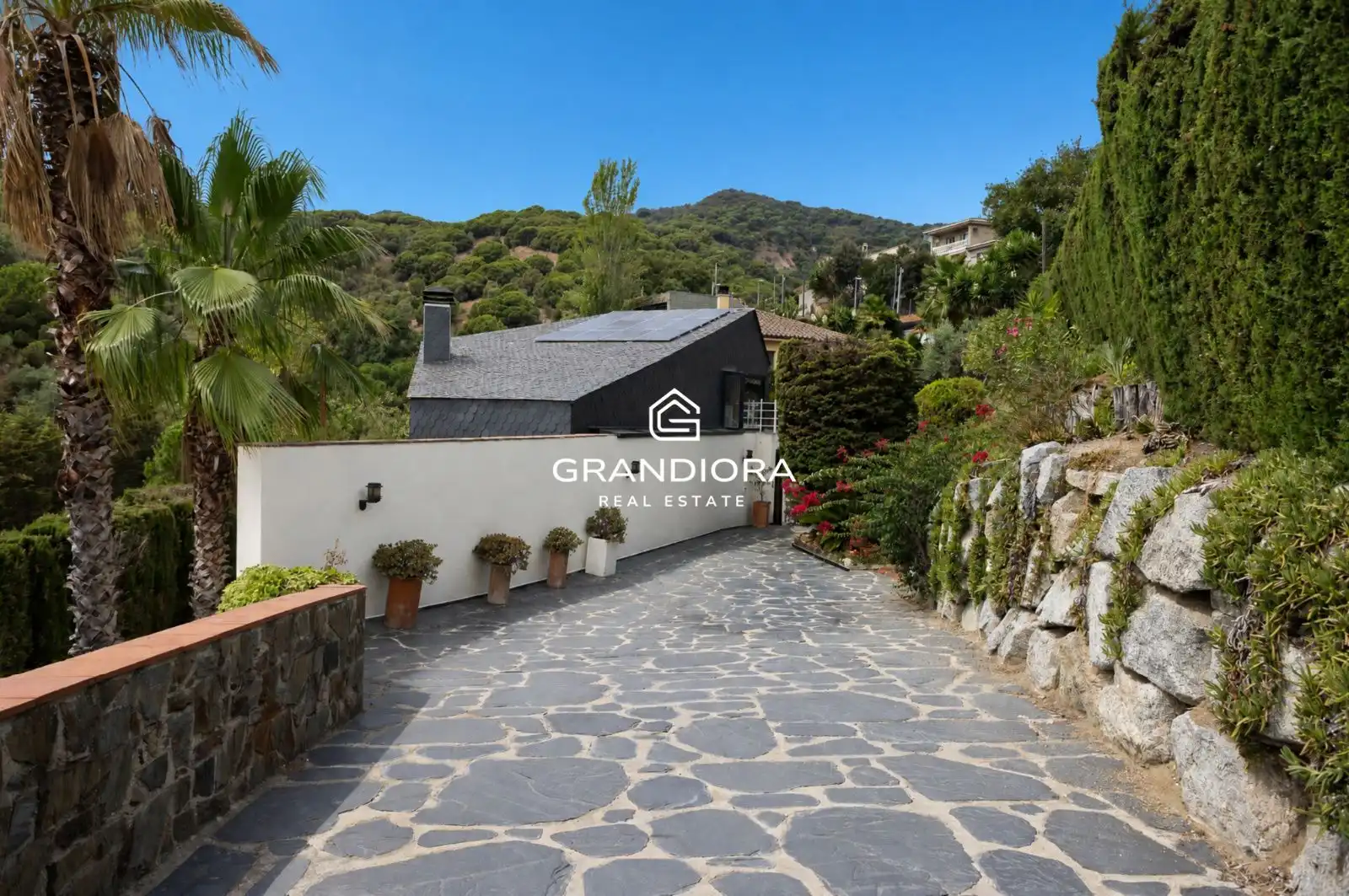 Exterior view of Houses for rent in Alella  with Swimming Pool