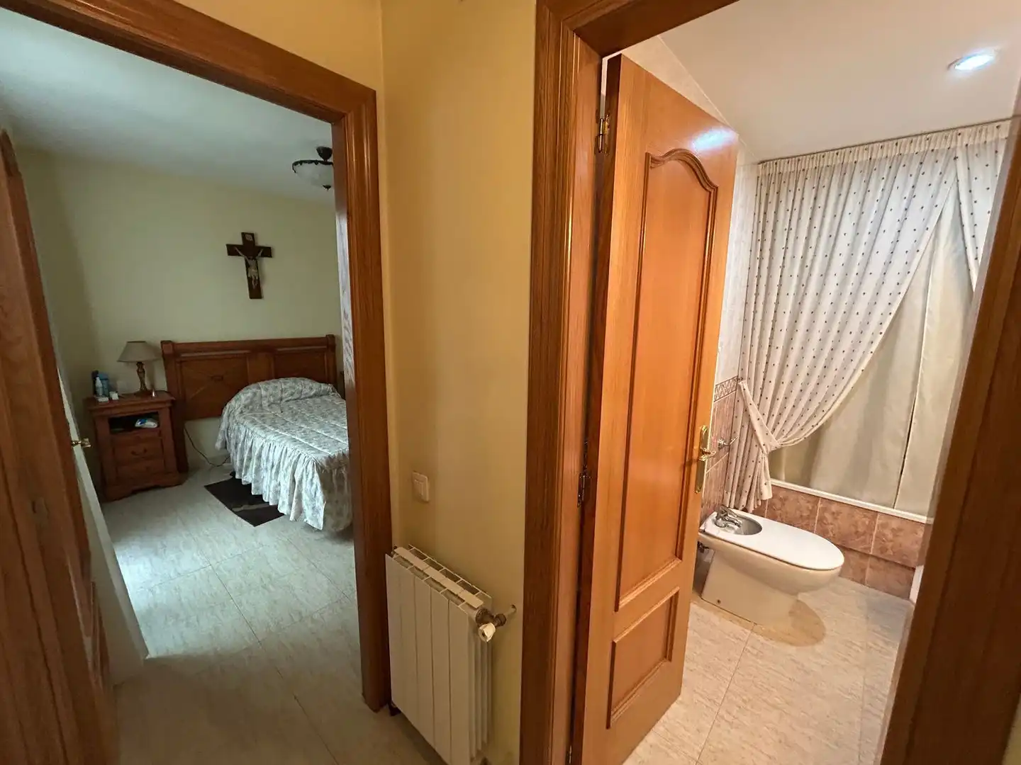 Habitación de Casa o chalet en venta en Castellón de la Plana / Castelló de la Plana con Calefacción, Terraza y Trastero