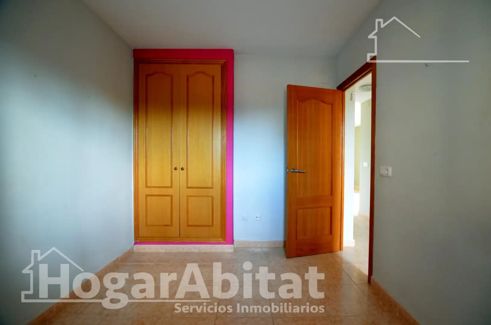 Habitación de Apartamento en venta en Tavernes de la Valldigna con Terraza, Trastero y Balcón