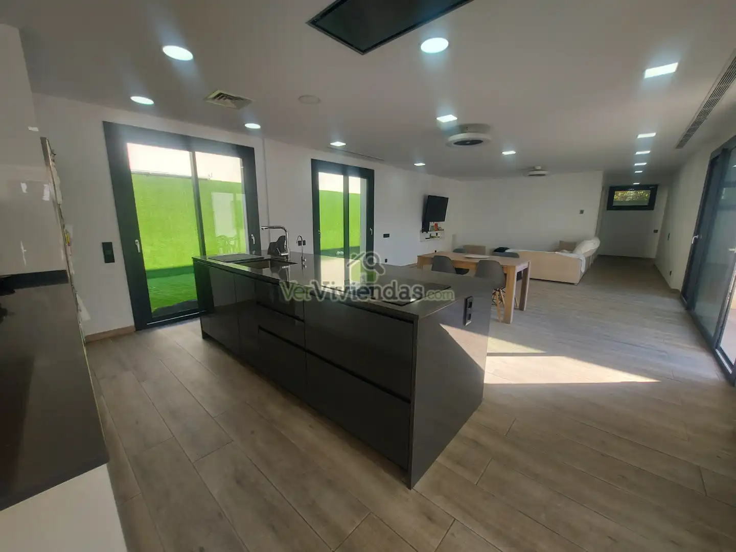 Küche von Haus oder Chalet zum Verkauf in Pallejà mit Klimaanlage, Heizung und Privatgarten