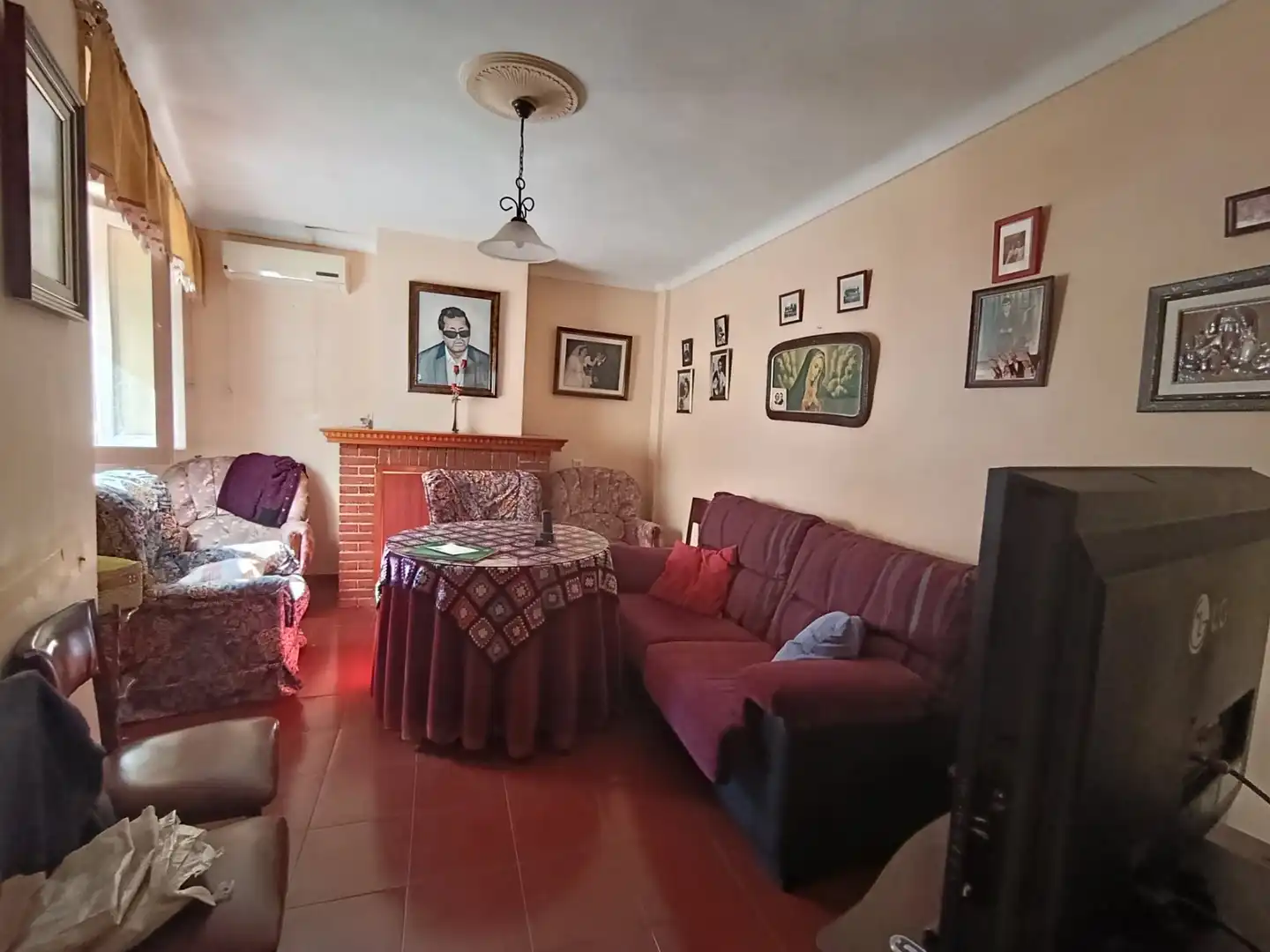 Sala de estar de Piso en venta en Iznájar con Aire acondicionado, Calefacción y Amueblado