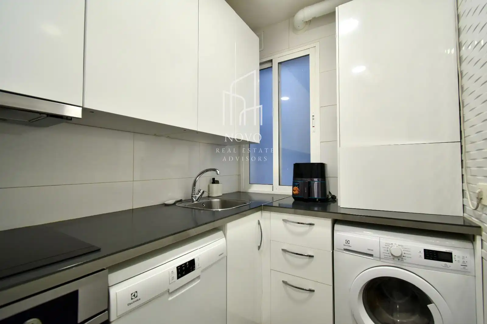Cocina de Piso de alquiler en Madrid con Aire acondicionado, Calefacción y Amueblado