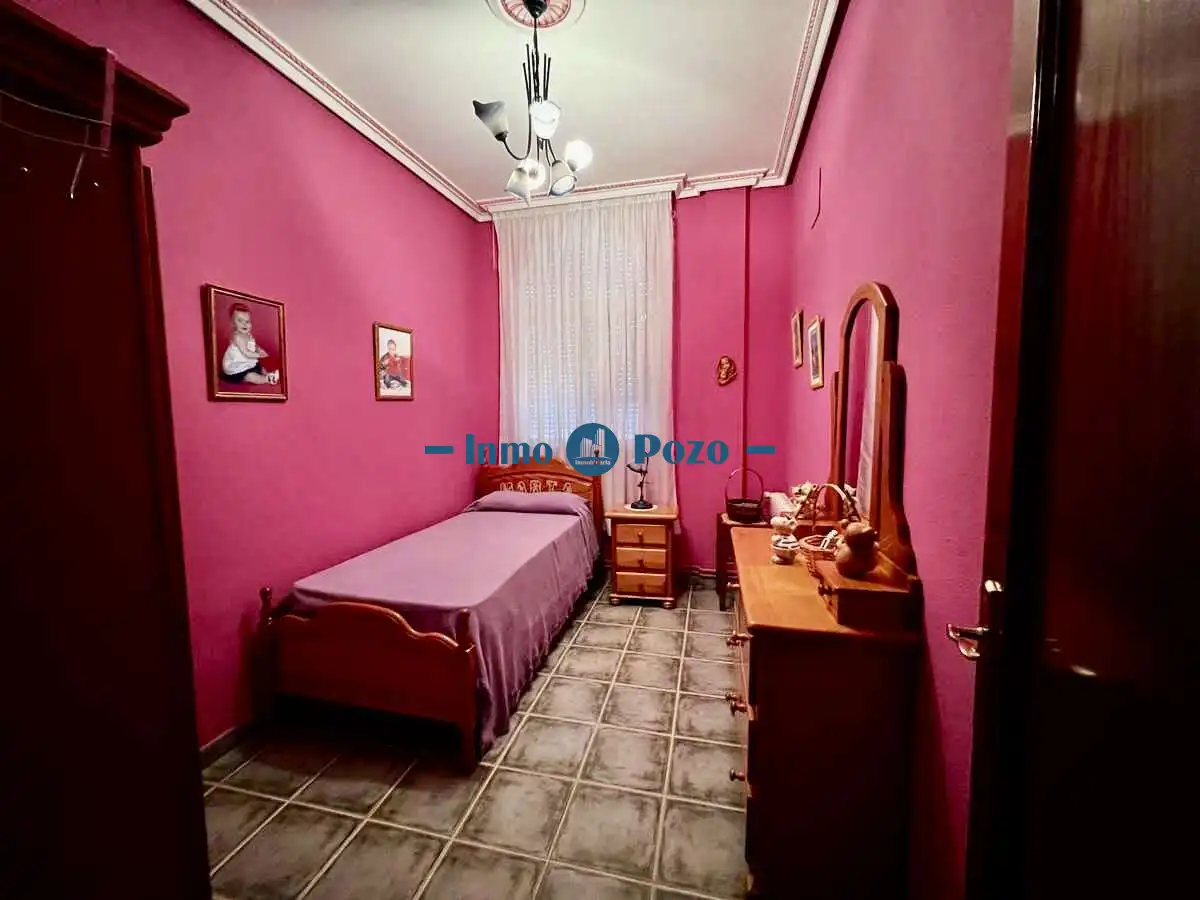 Chalet con piscina en venta en Almendralejo, imagen 12