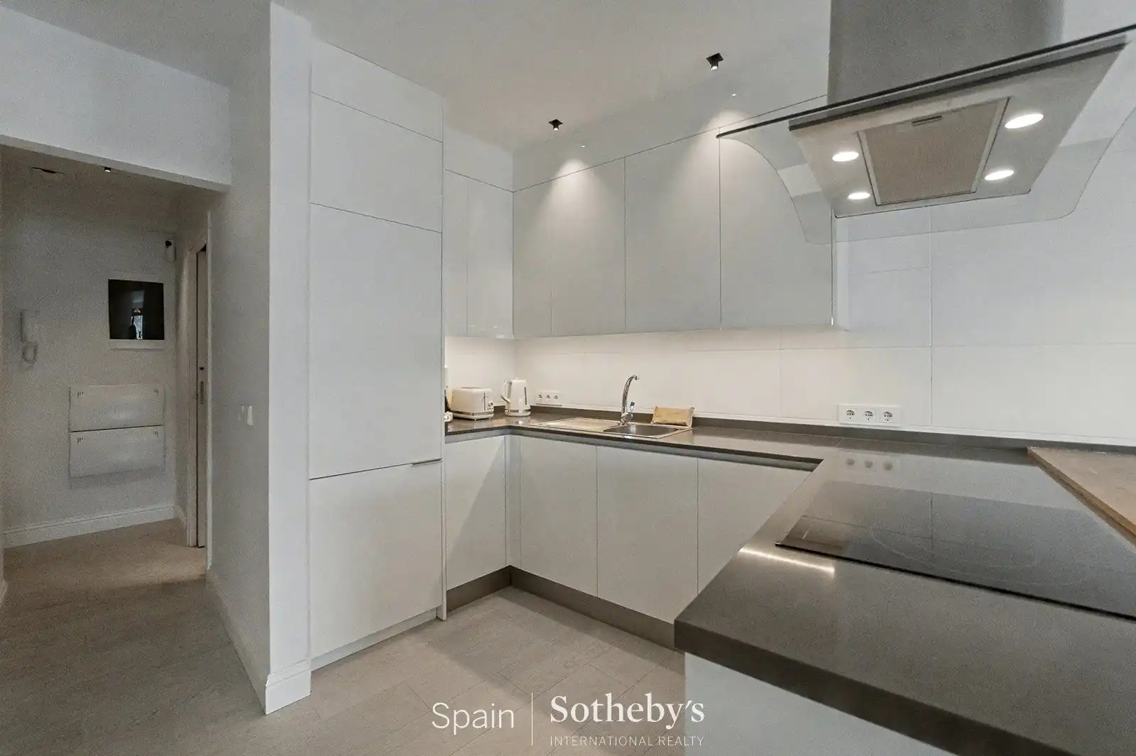 Apartment mit Aufzug zum Verkauf in Avenida Juan Carlos I, imagen 8