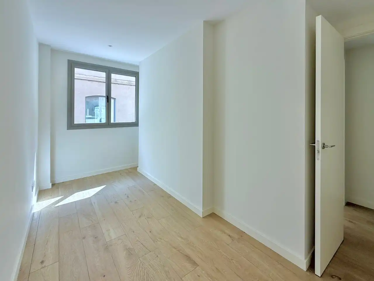 Piso de alquiler en Sabadell con Aire acondicionado, Calefacción y Jardín privado
