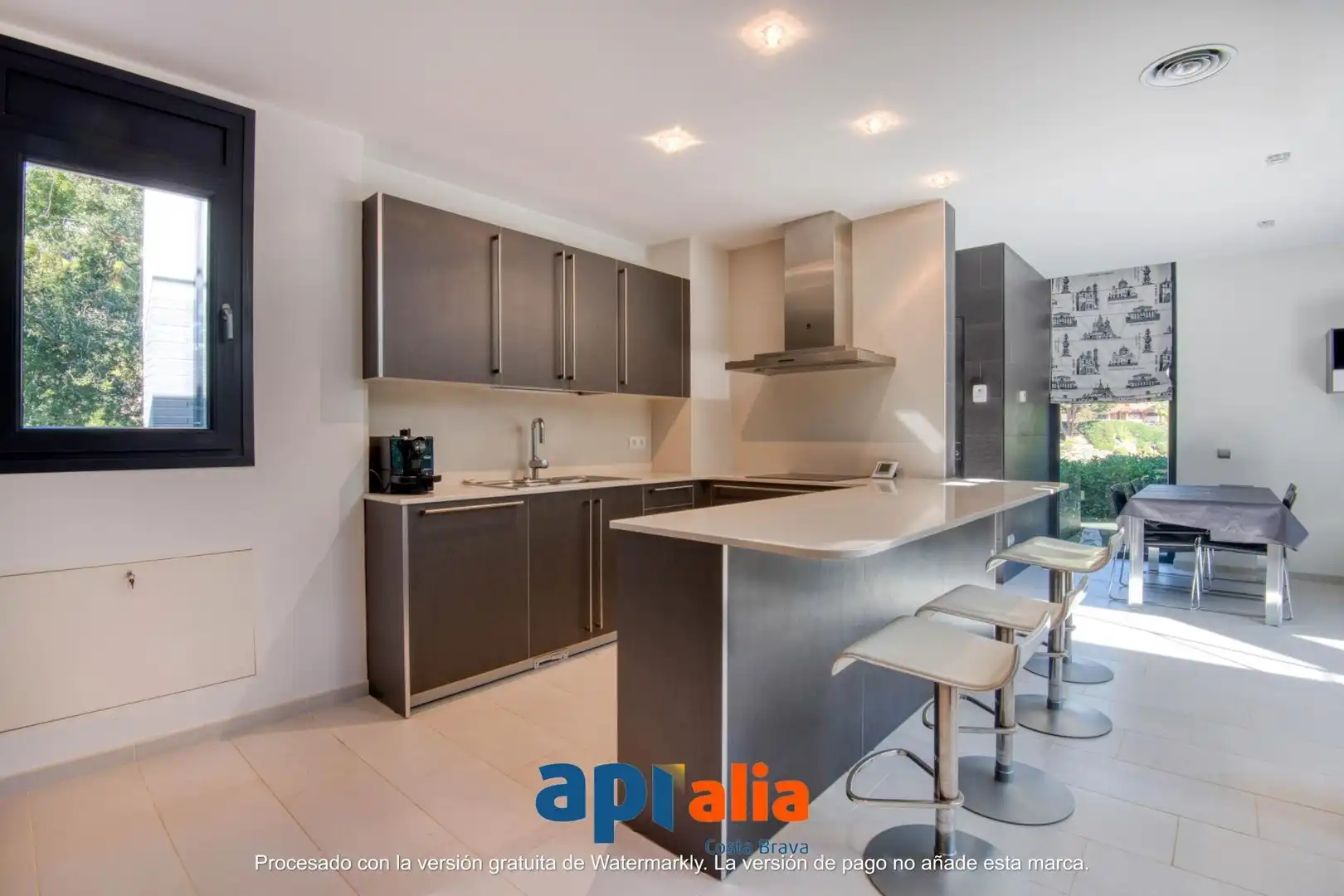 Cocina de Casa o chalet en venta en Blanes con Aire acondicionado, Calefacción y Jardín privado