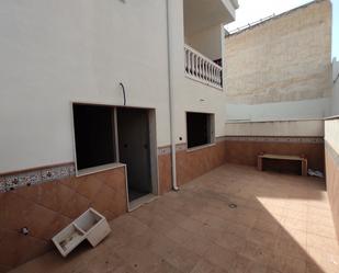Casa adosada en venda a El Valle - Universidad