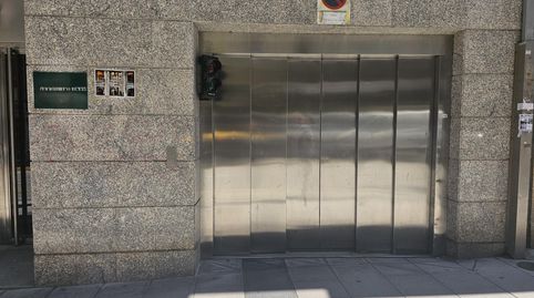 En Venta 2 Plazas de Garaje en la calle Federico Tapia, imatge 2