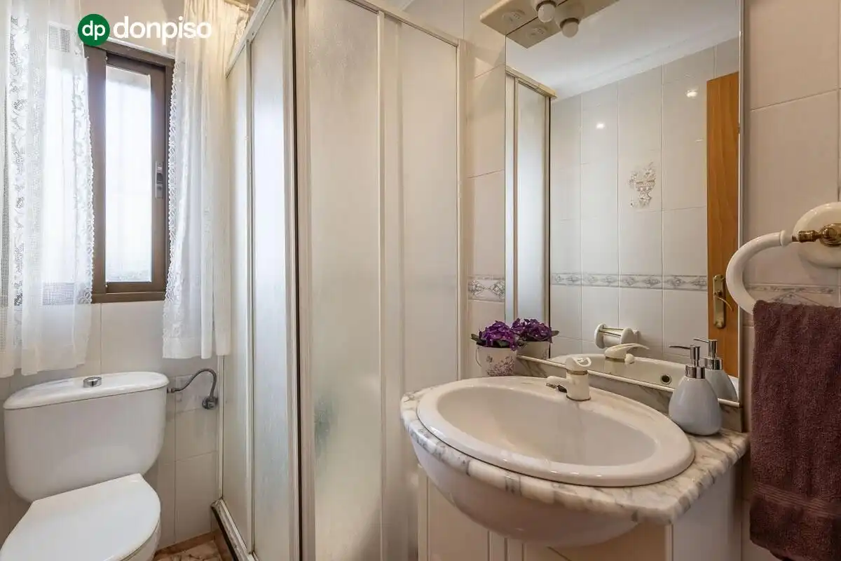 Chalet con piscina en venta en Gójar, imagen 26