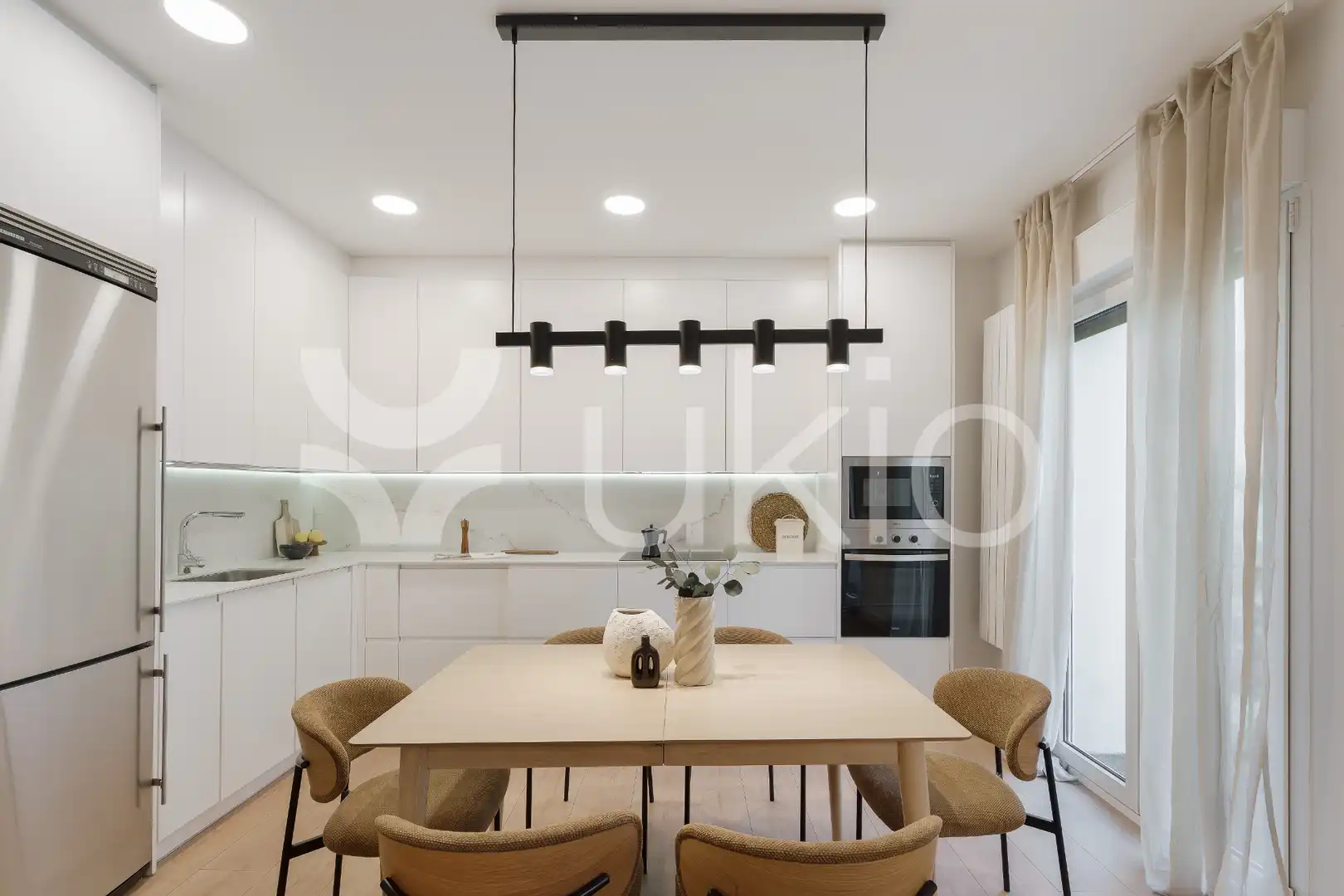 Apartamento con terraza en alquiler en Calle del Alcalde Sainz de Baranda, imagen 3