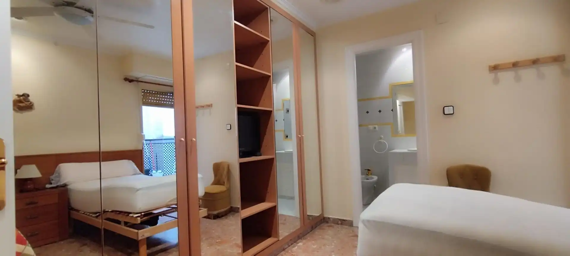 Bedroom of Flat for sale in Elche / Elx  with Furnished and Balcony