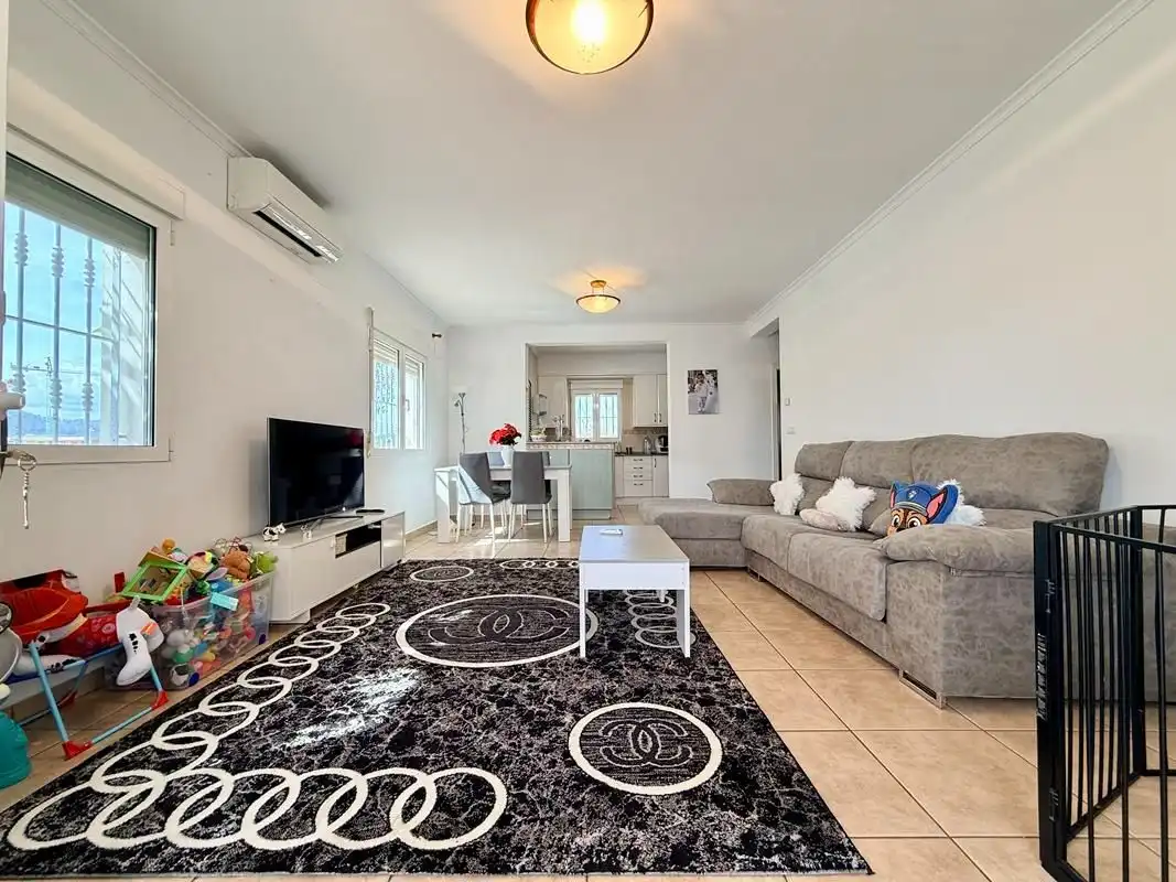 Sala de estar de Casa o chalet en venta en Els Poblets con Aire acondicionado, Calefacción y Jardín privado
