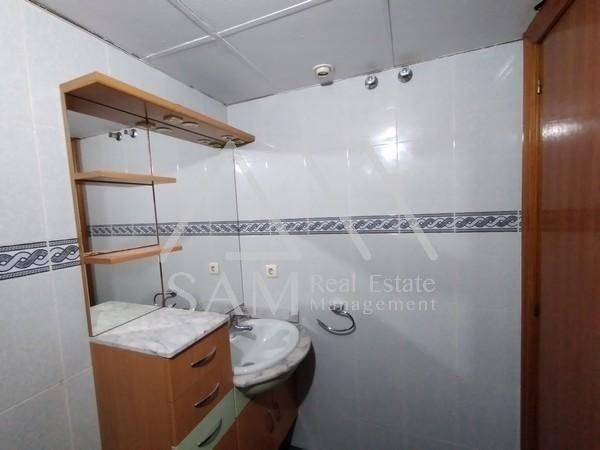 Bathroom of House or chalet for sale in  Barcelona Capital  with Heating, Terrace and Balcony