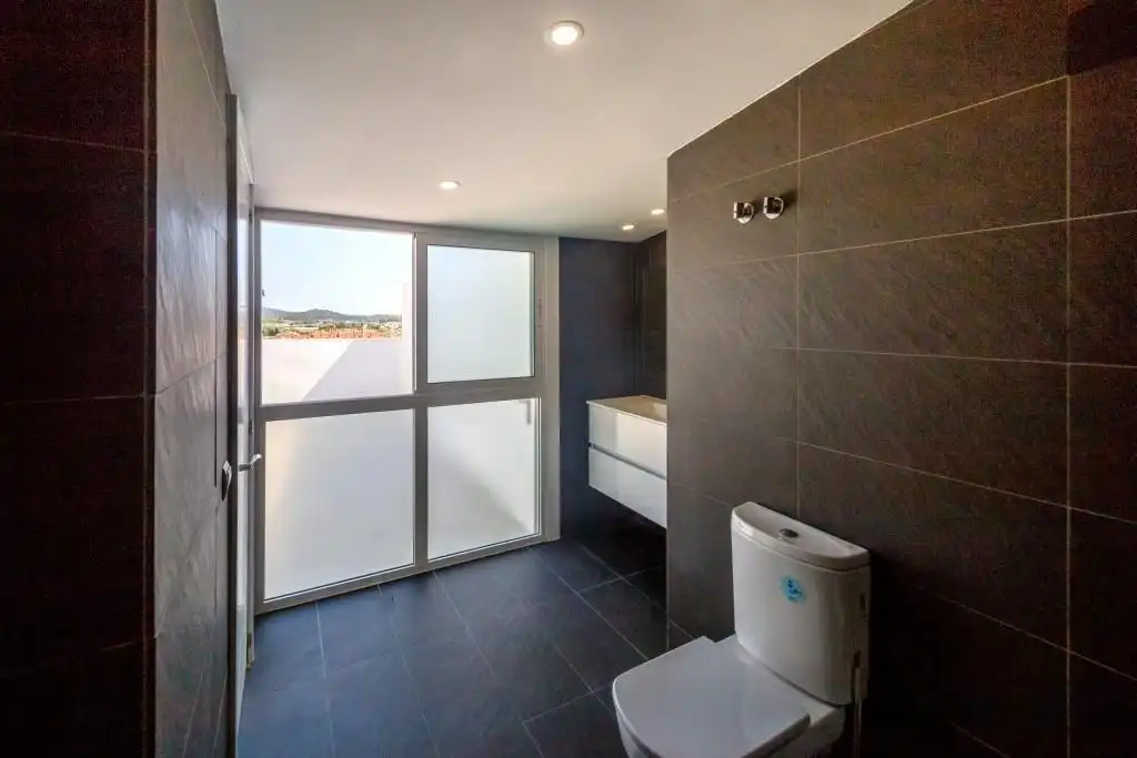 Bathroom of Attic for sale in Palamós  with Air Conditioner, Heating and Terrace