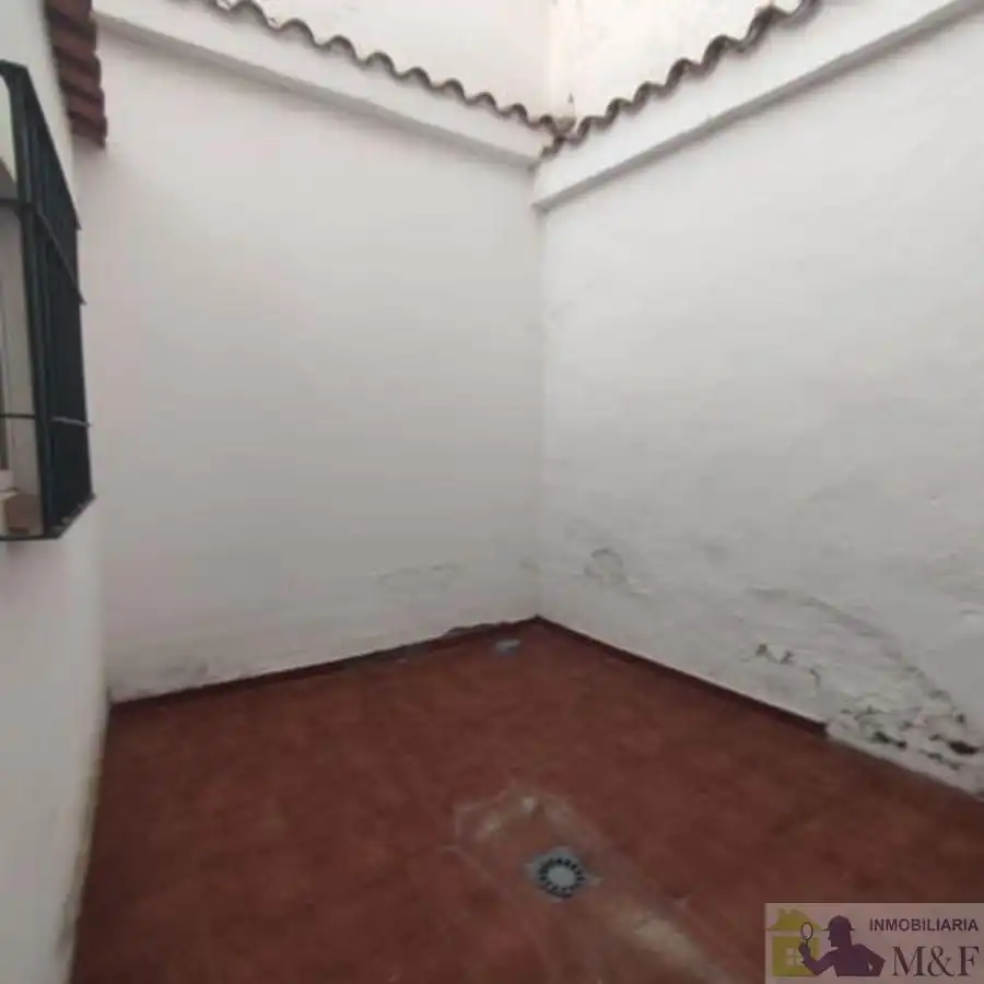 Business premises for sale in Palma del Río, imagen 5