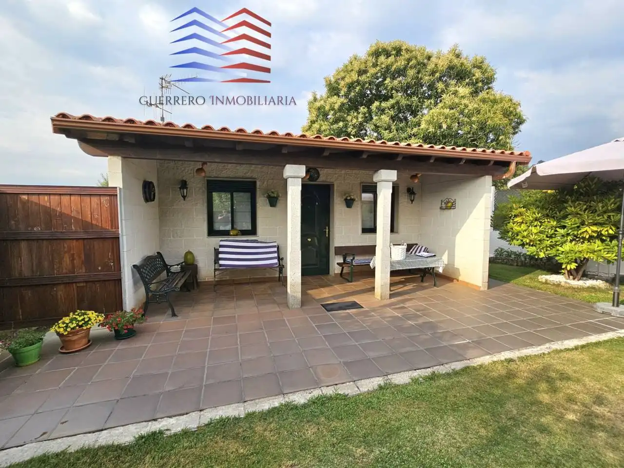 Casa amb jardí en venda a Calle Outeiro, imagen 9