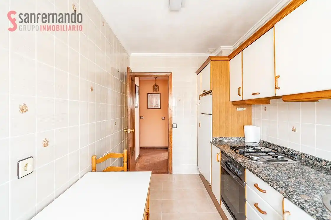 Kitchen of Flat for sale in Santander  with Heating and Storage room