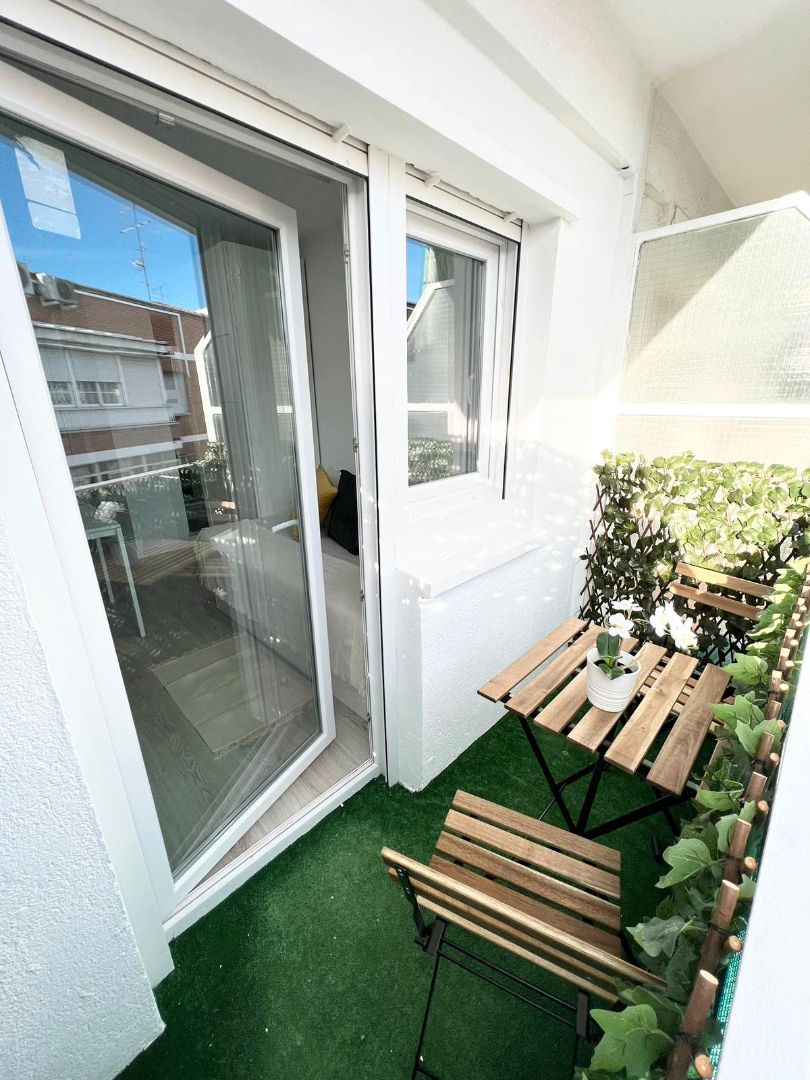 Terrassa de Pis en venda en  Madrid Capital amb Aire condicionat, Calefacció i Moblat