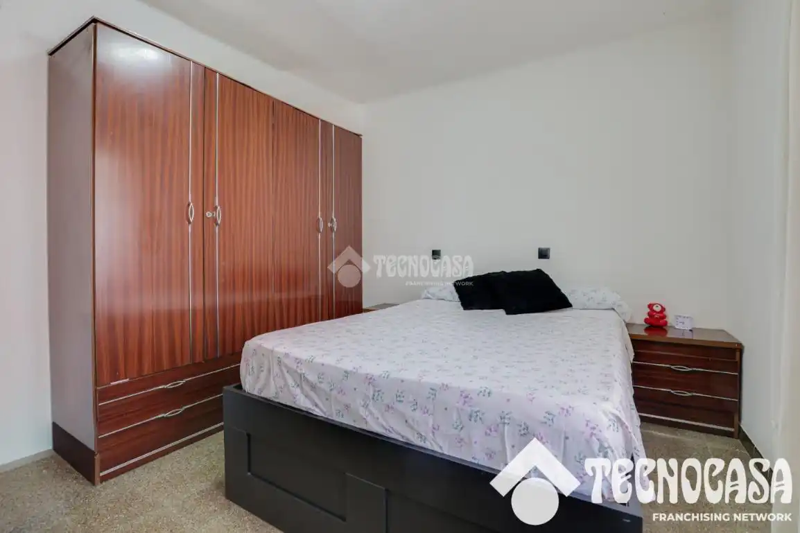 Casa aparellada amb terrassa en venda a Premià de Dalt, imagen 9