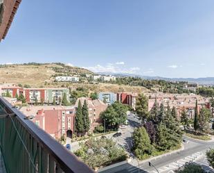 Exterior view of Flat for sale in  Granada Capital  with Terrace and Balcony