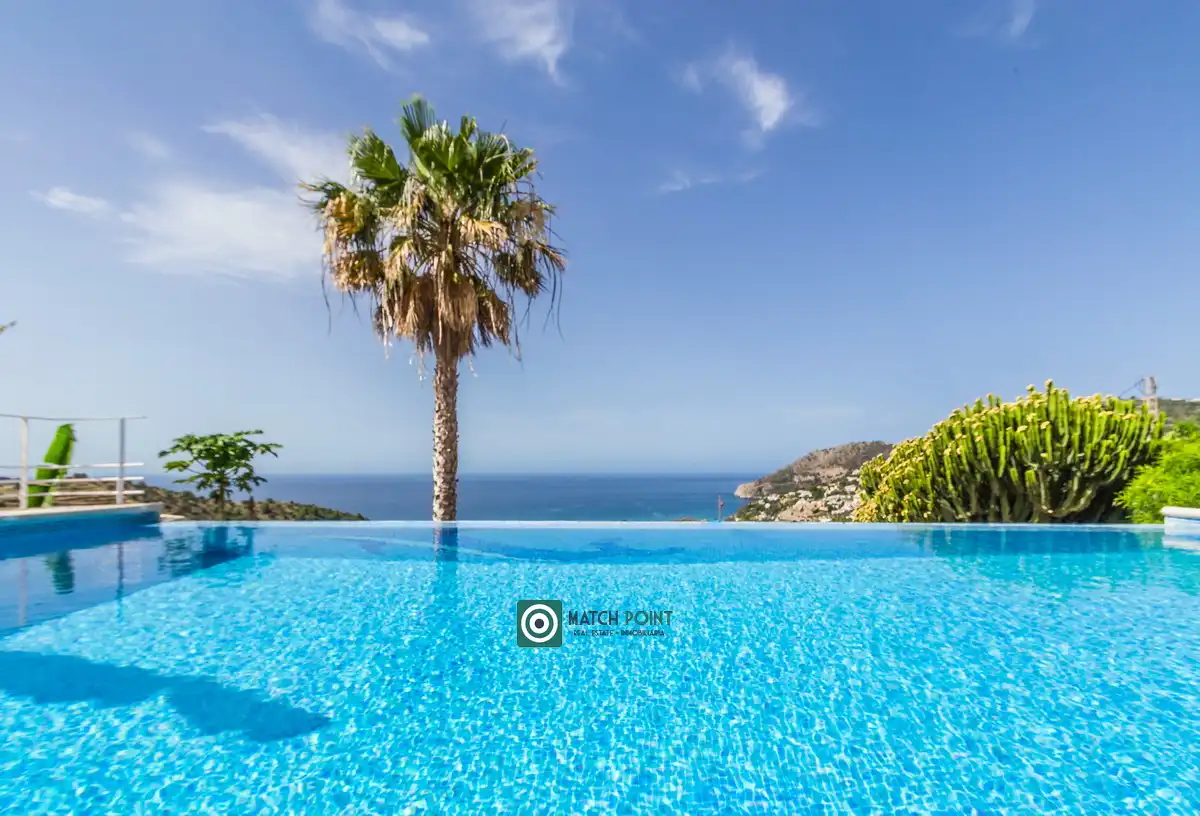 Piscina de Casa o xalet en venda en Almuñécar
