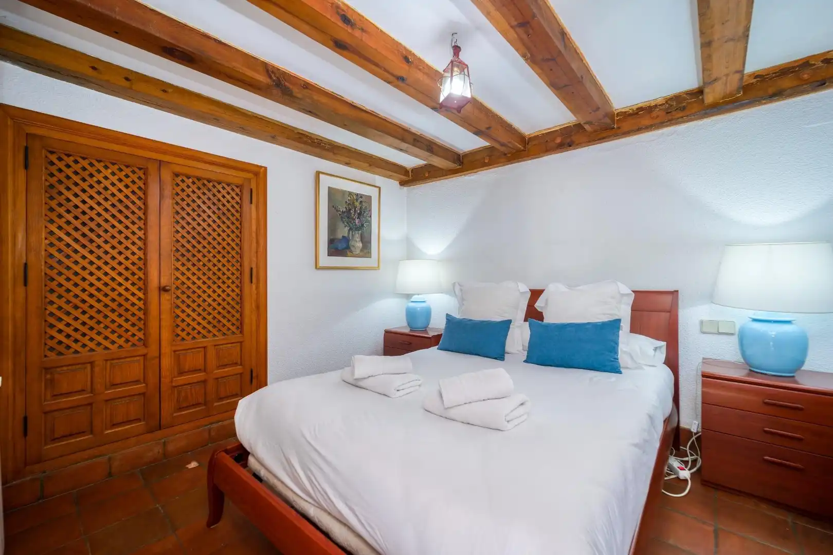 Habitación de Casa o chalet en venta en Granada con Aire acondicionado, Calefacción y Jardín privado