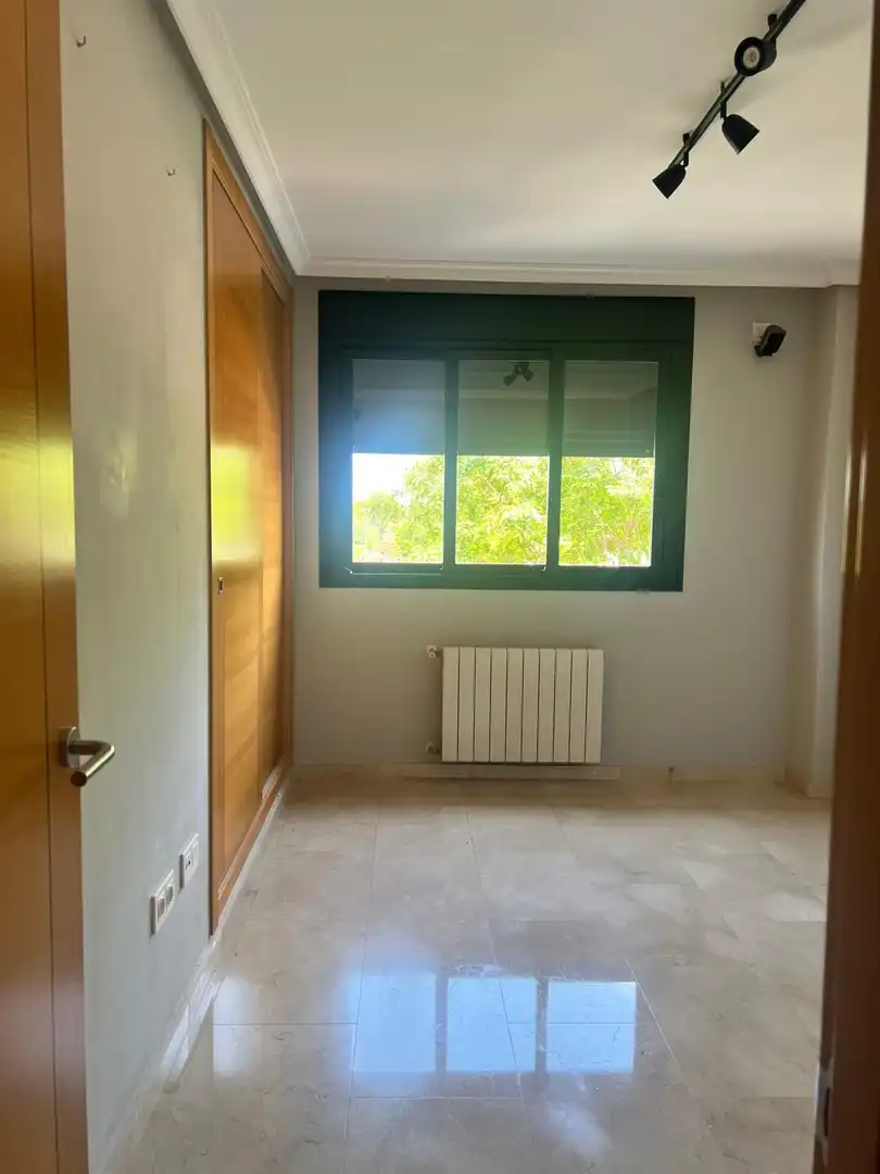 Dormitori de Casa o xalet en venda en Mutxamel amb Aire condicionat, Calefacció i Jardí privat