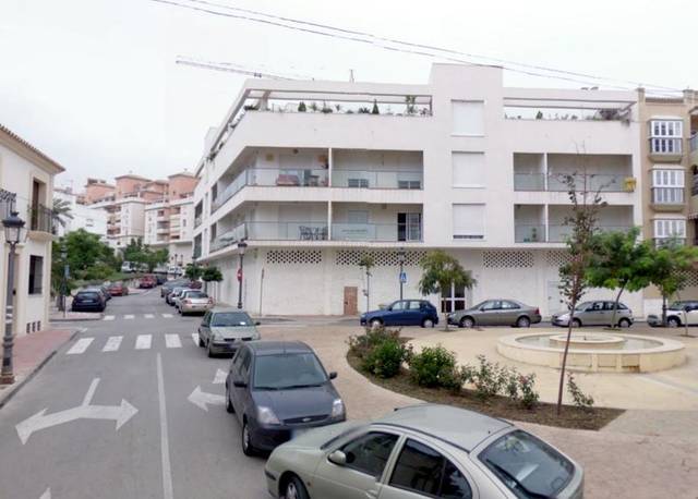 Local comercial en Alquiler en Sierra de Estepona - Avda. de Andalucía