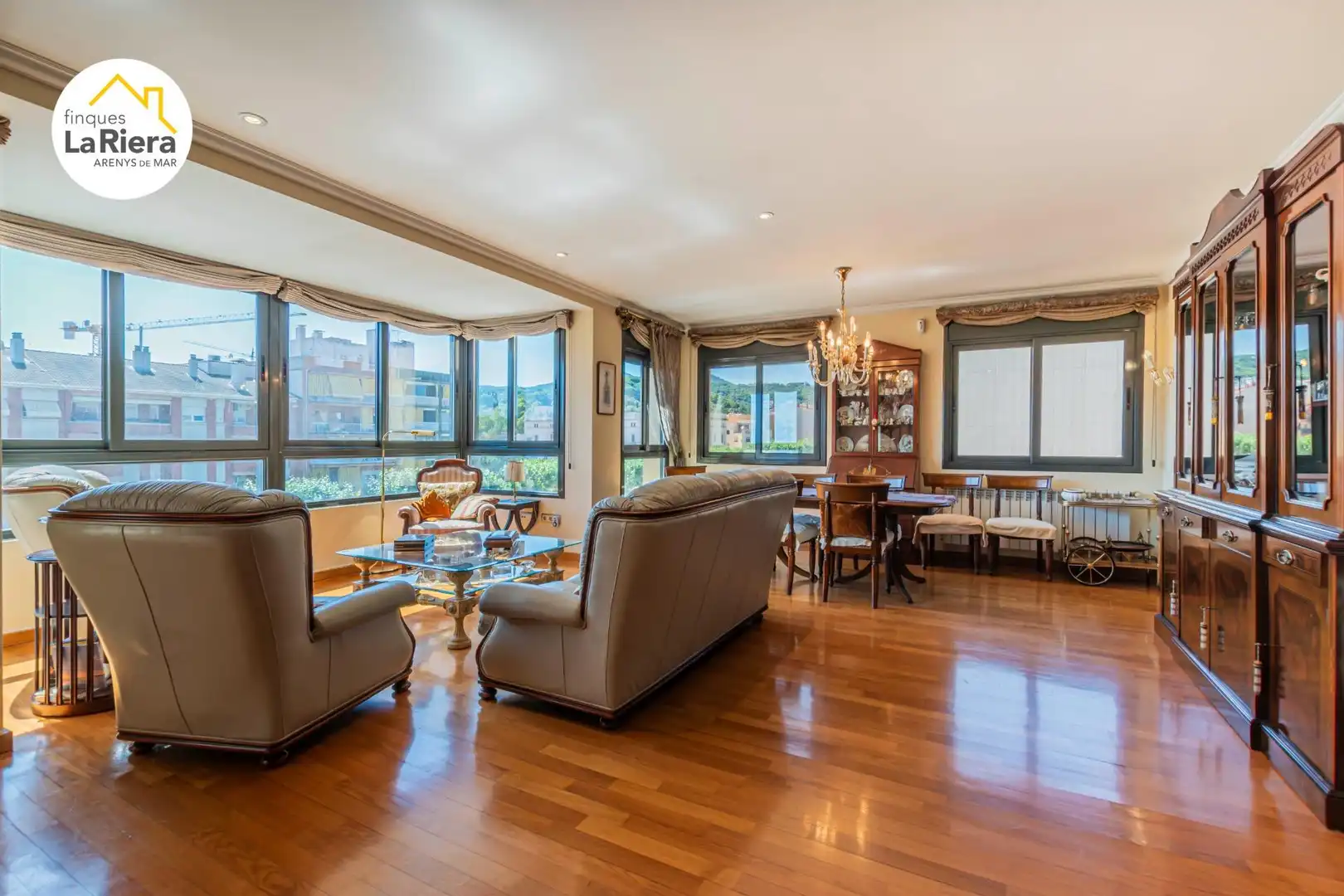 Sala de estar de Ático en venta en Arenys de Mar con Aire acondicionado, Calefacción y Parquet