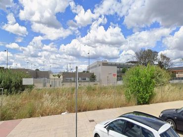 Wohnbaugrundstück zum Verkauf in Casc Urbà