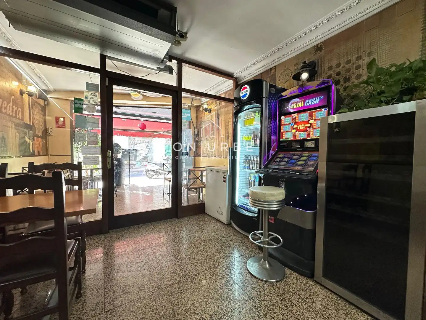 Local comercial en traspàs a Clot, imagen 2