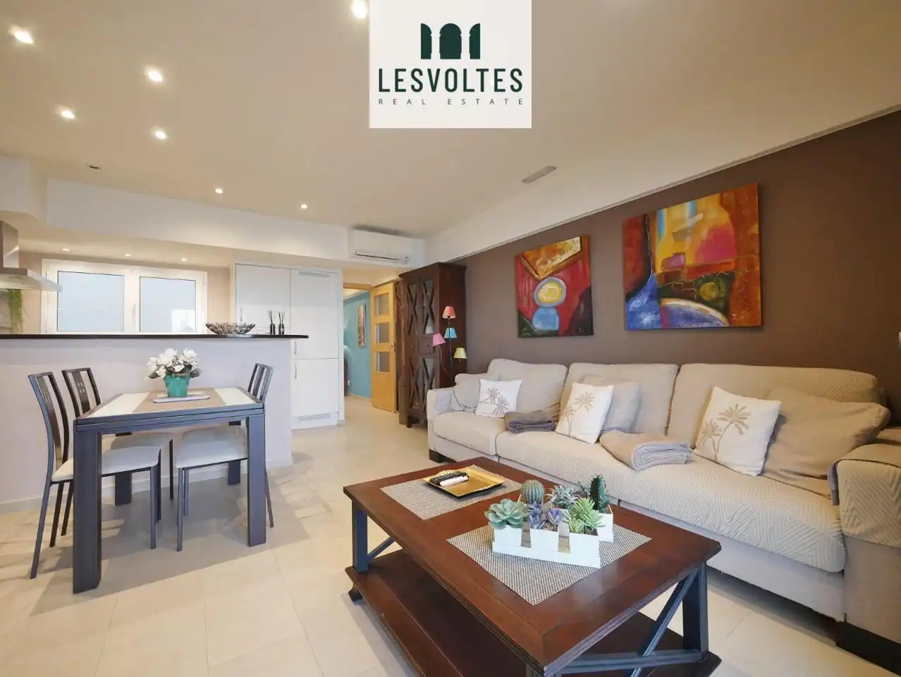 Mini appartamento con terrazza in vendita a Passeig del Mar, imagen 5