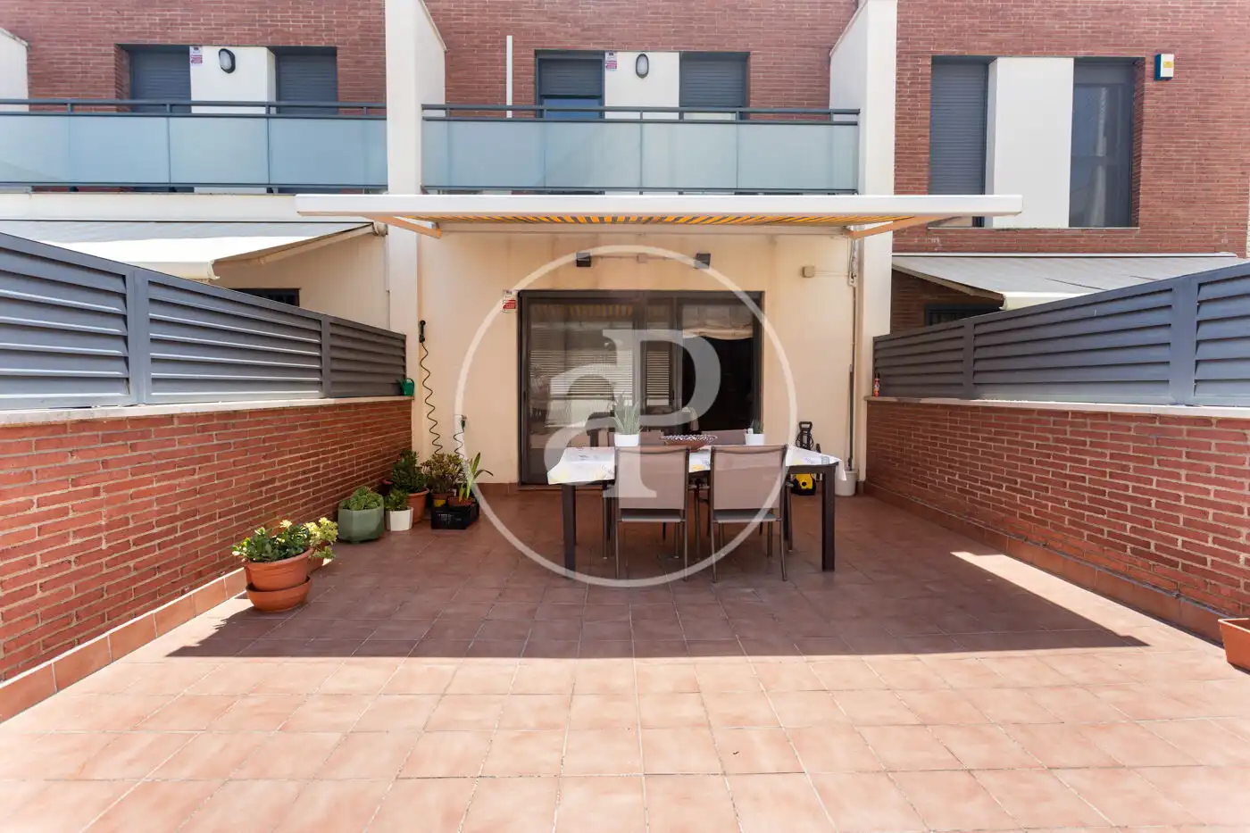 Terrassa de Casa adosada en venda en Cerdanyola del Vallès amb Aire condicionat, Calefacció i Terrassa