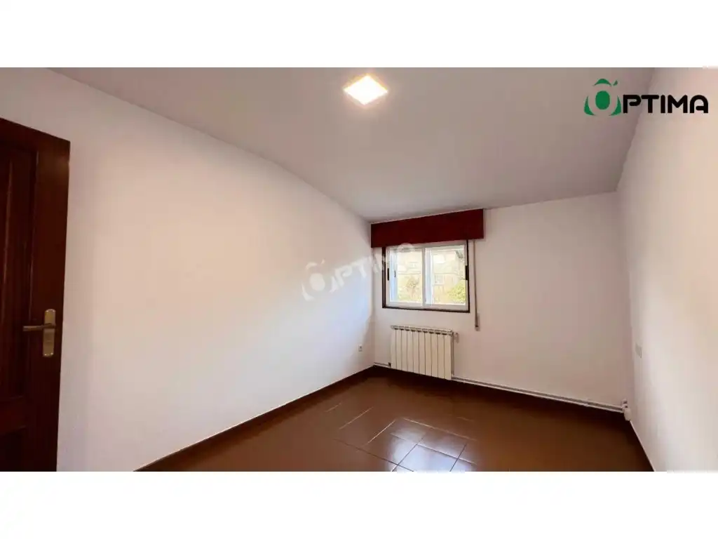Habitación de Piso en venta en Oroso