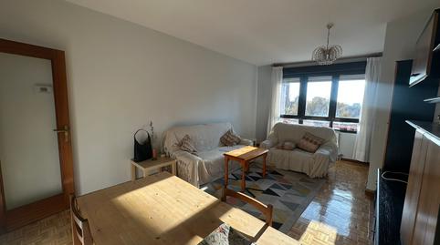 Photo 2 of Flat to rent in Media Legua, Madrid