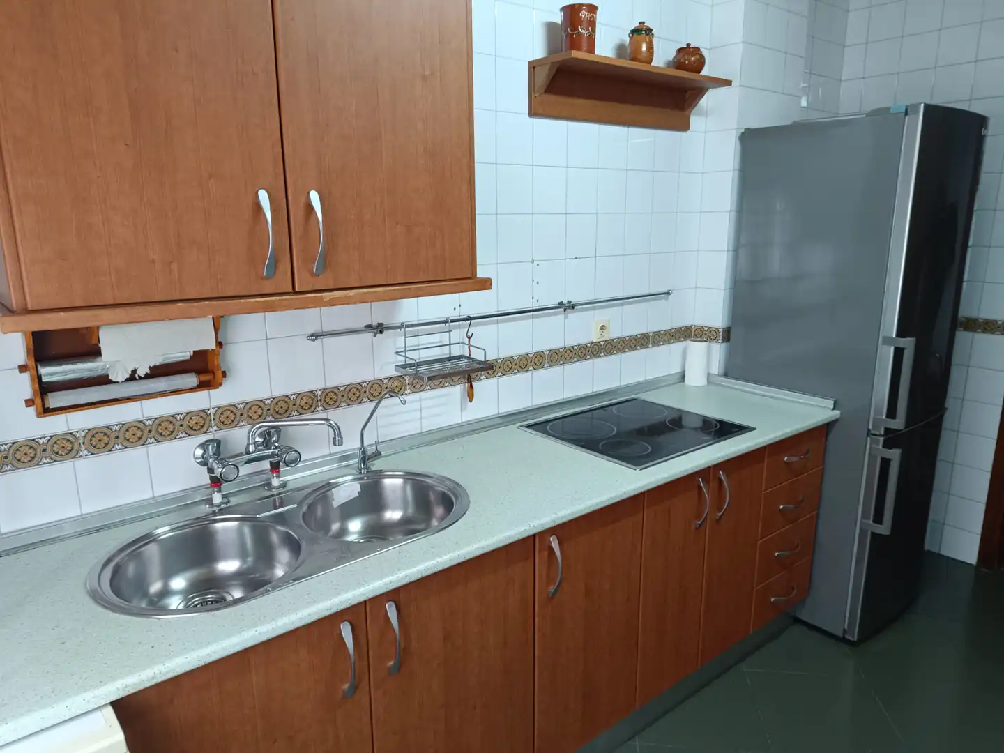 Casa adosada en venta en Brenes
