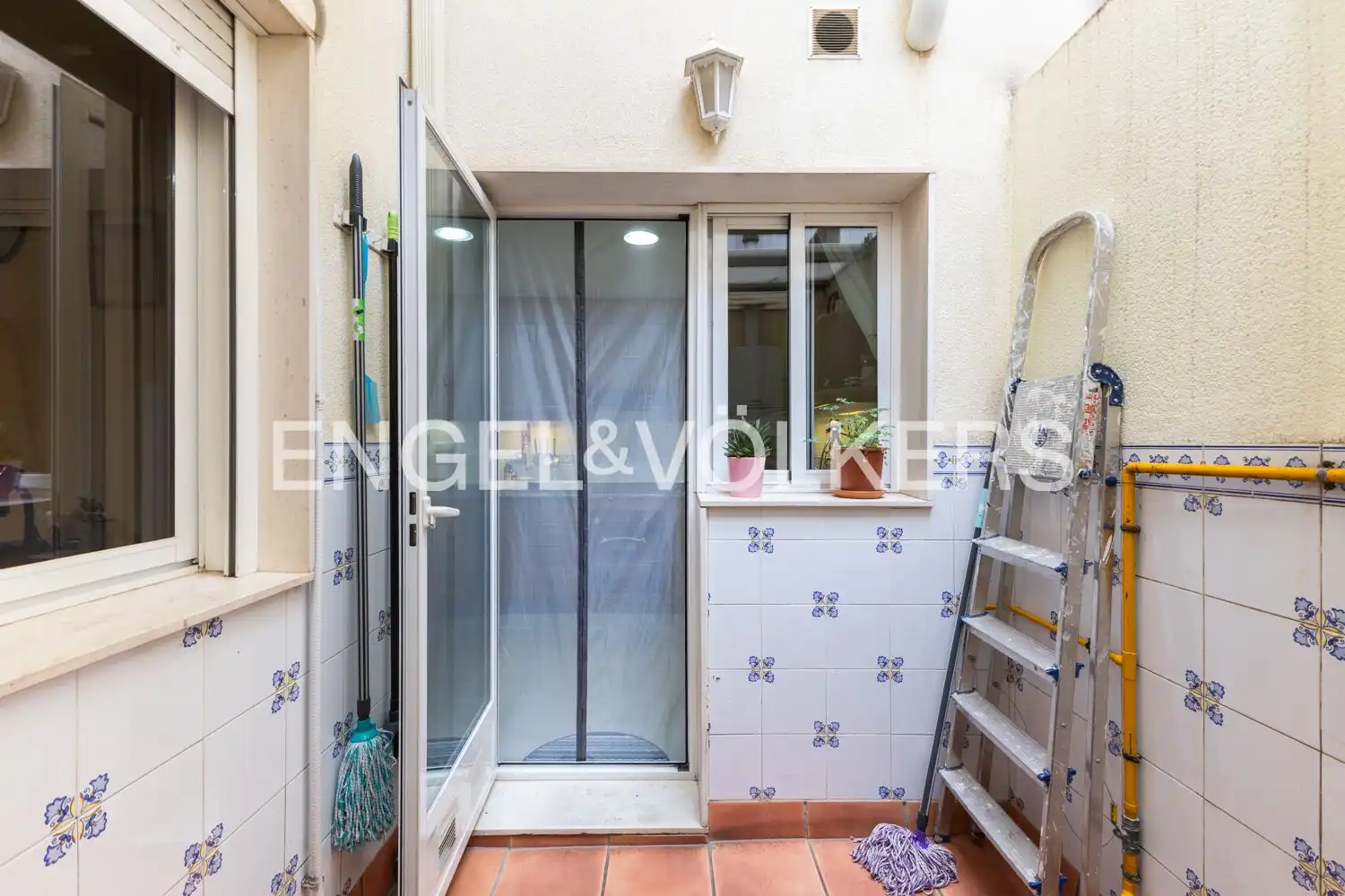 Terraza de Casa o chalet en venta en La Pobla de Farnals con Aire acondicionado, Calefacción y Parquet