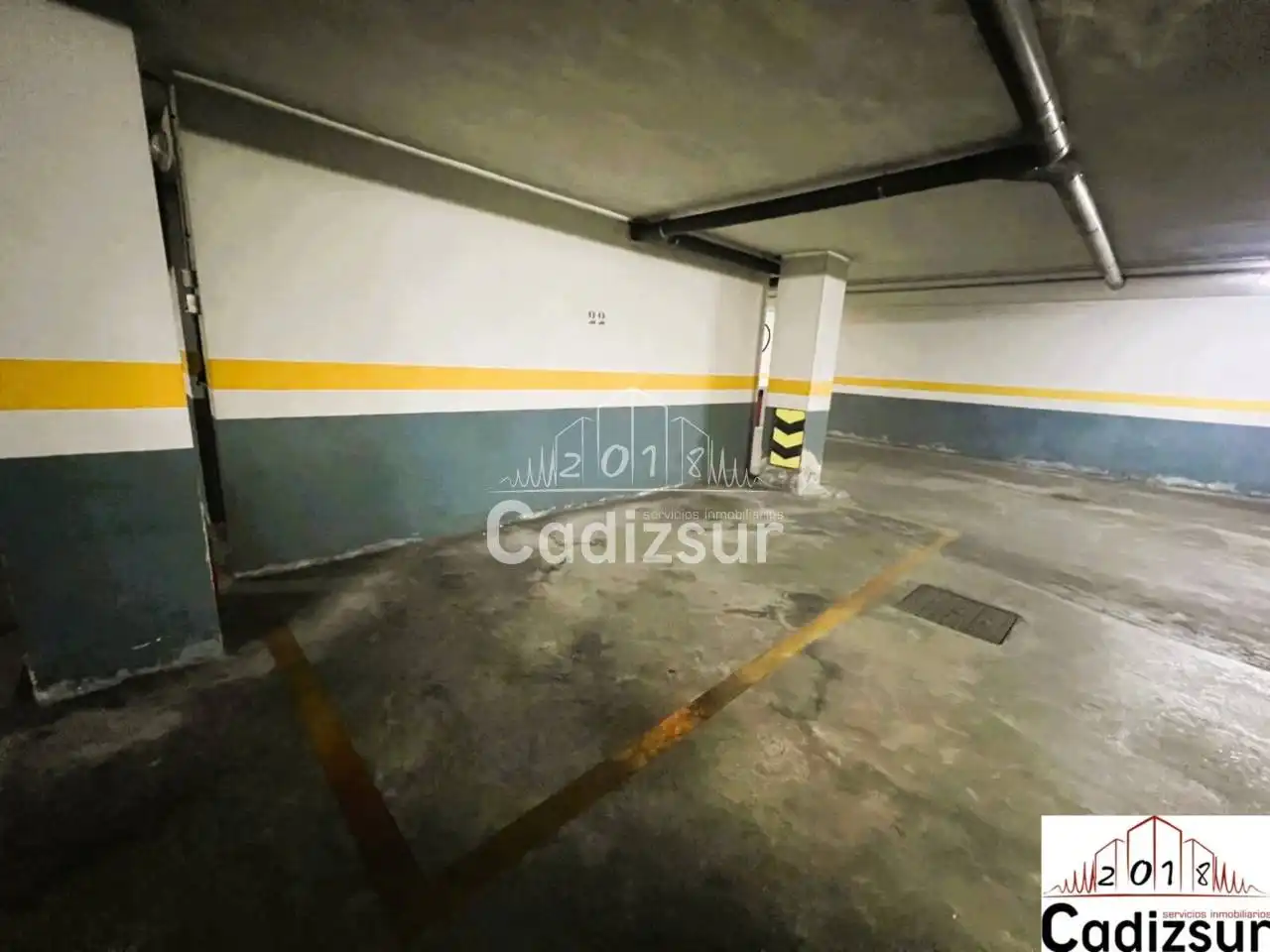 Parking de Piso en venta en Cádiz con Aire acondicionado y Balcón