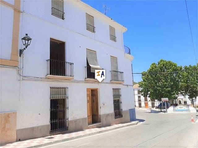 Casa adosada en Venta en Fuente-Tójar