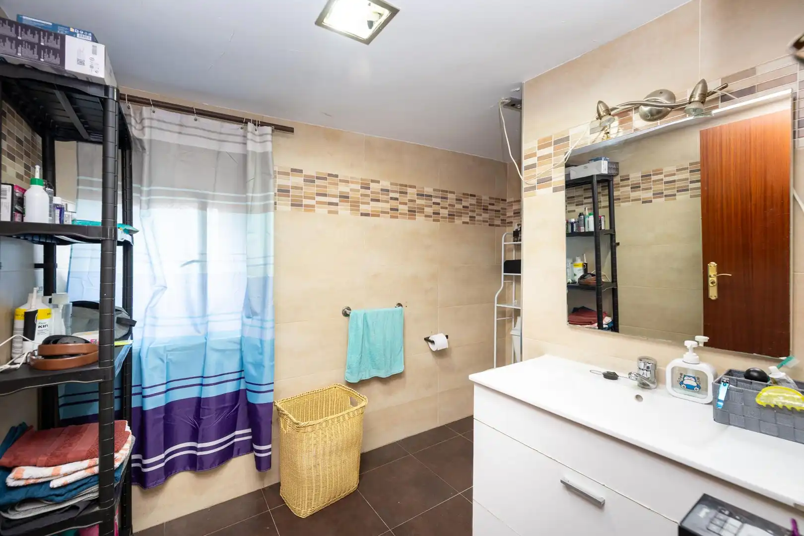 Baño de Local en venta en Huélago